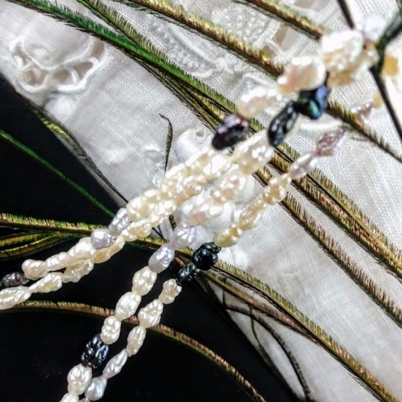 Freshwater Pearl Necklace - Picture 3 of 8
